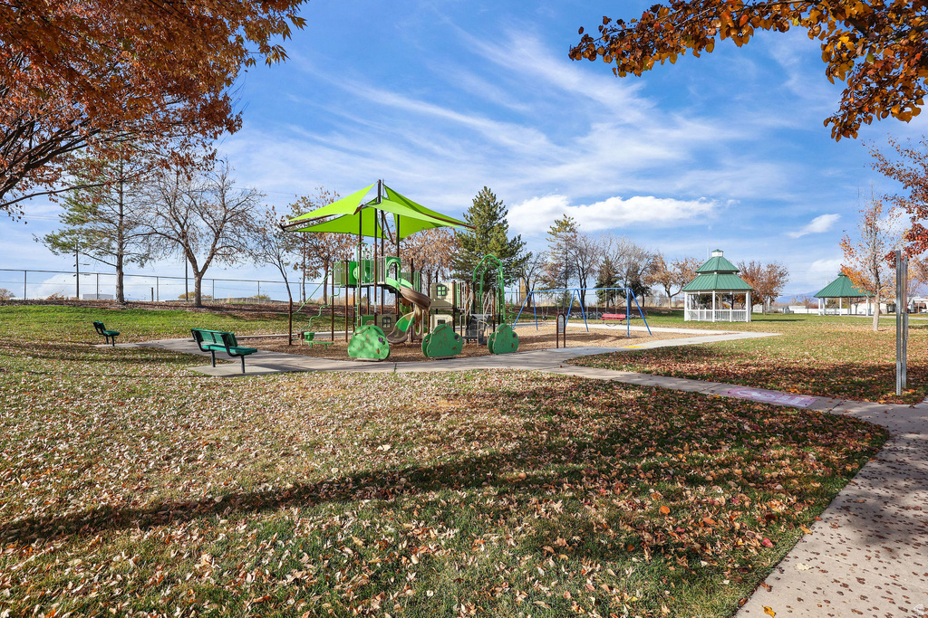 1623 S 925 W Woods Cross, UT 84087