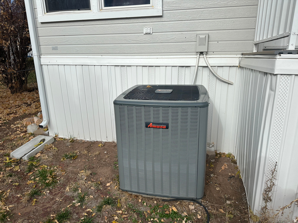 265 N MINDELLA WAY Layton, UT 84041