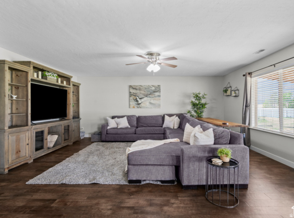 1370 S 1500 W Springville, UT 84663