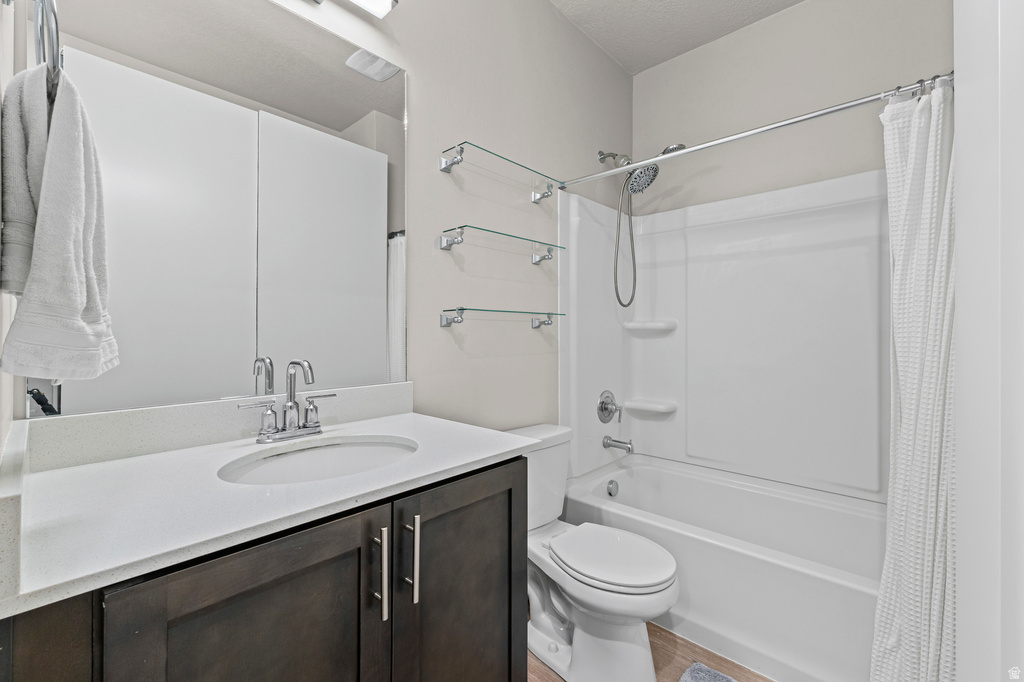 2101 N MAIN ST #203 Sunset, UT 84015