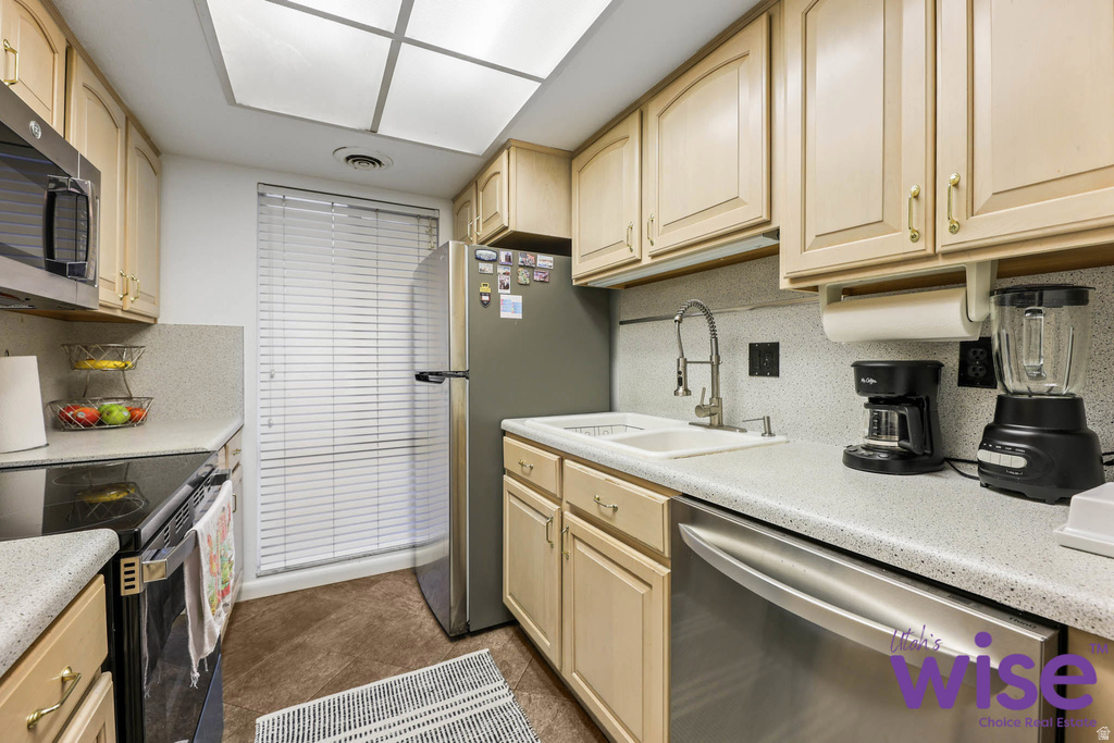 5289 S ROME BEAUTY PARK Murray, UT 84123