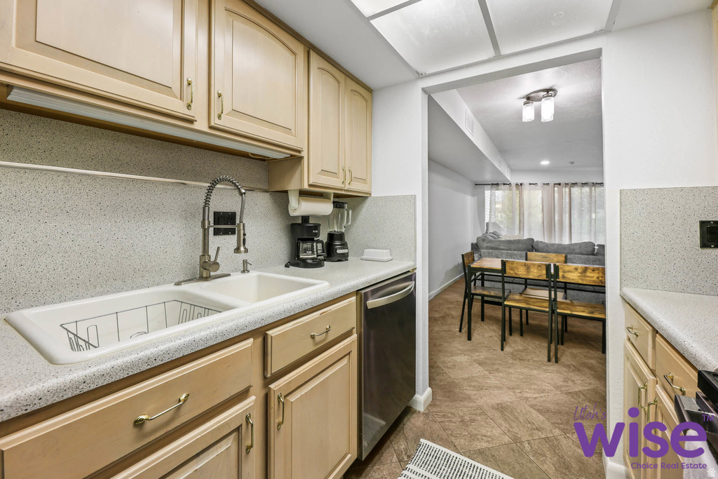 5289 S ROME BEAUTY PARK Murray, UT 84123