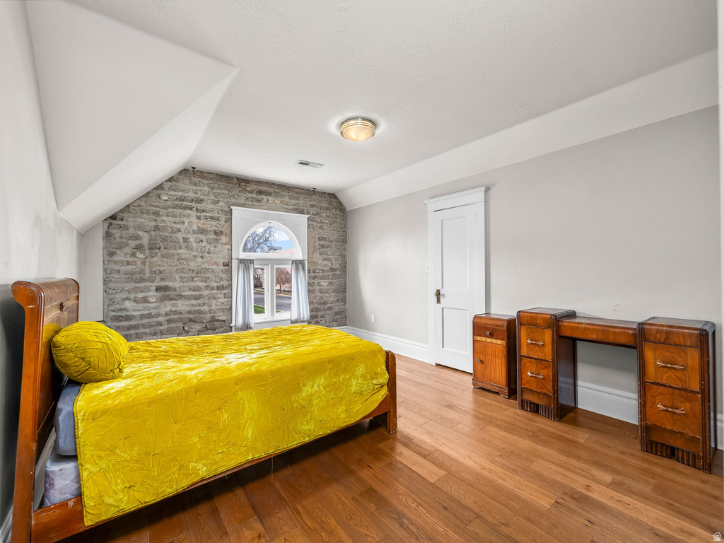 213 S 100 E Provo, UT 84606