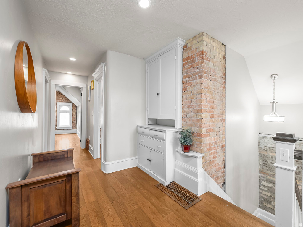 213 S 100 E Provo, UT 84606