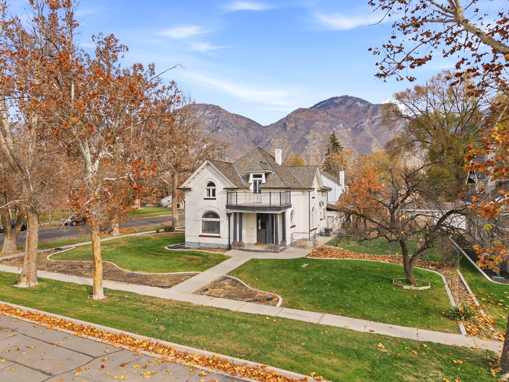 213 S 100 E Provo, UT 84606