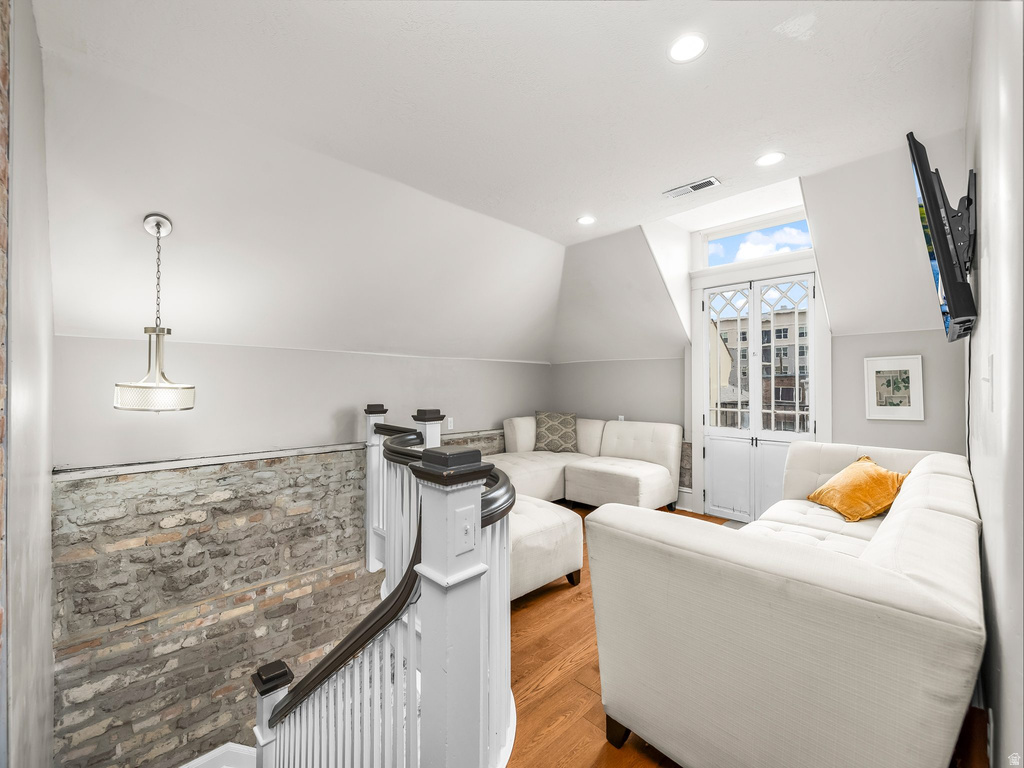 213 S 100 E Provo, UT 84606