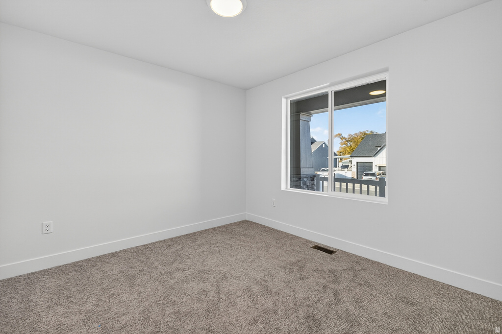 3221 N 2875 W #33 Plain City, UT 84404