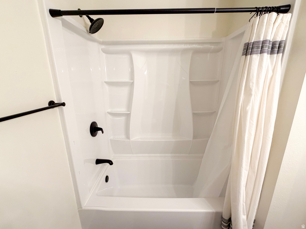 4620 S QUAIL PARK DR #L Millcreek, UT 84117