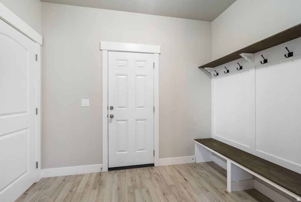 1154 N GOLDEN SPOKE DR Spanish Fork, UT 84660