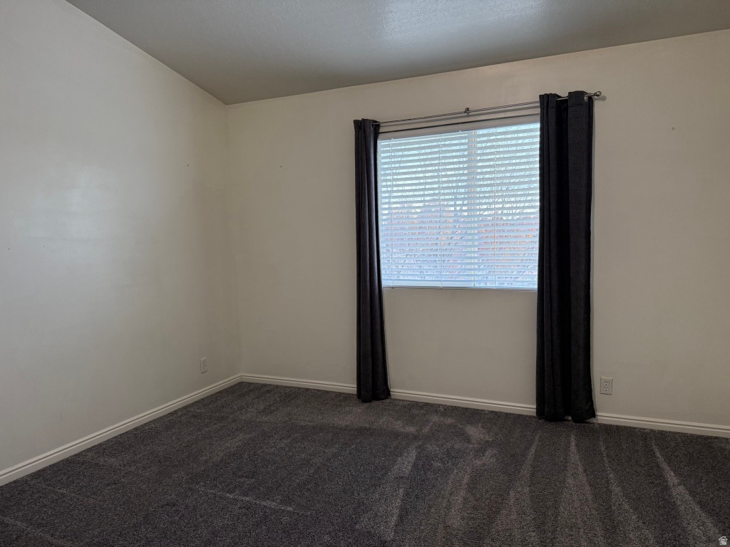 176 W SAVANNAH LN Harrisville, UT 84414