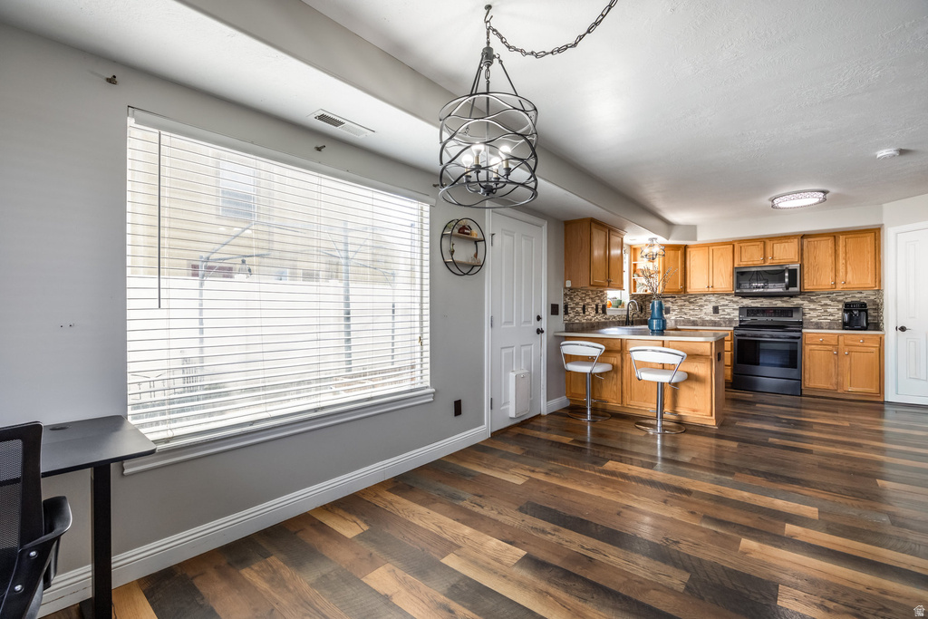 9413 S PURPLE LILAC LN Sandy, UT 84070