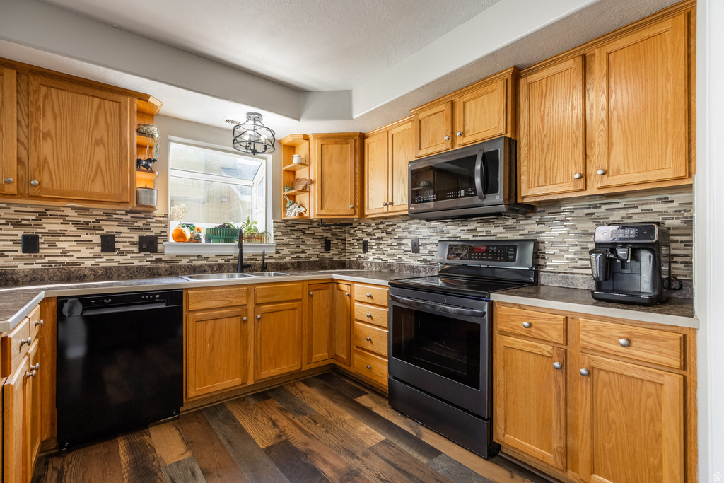 9413 S PURPLE LILAC LN Sandy, UT 84070