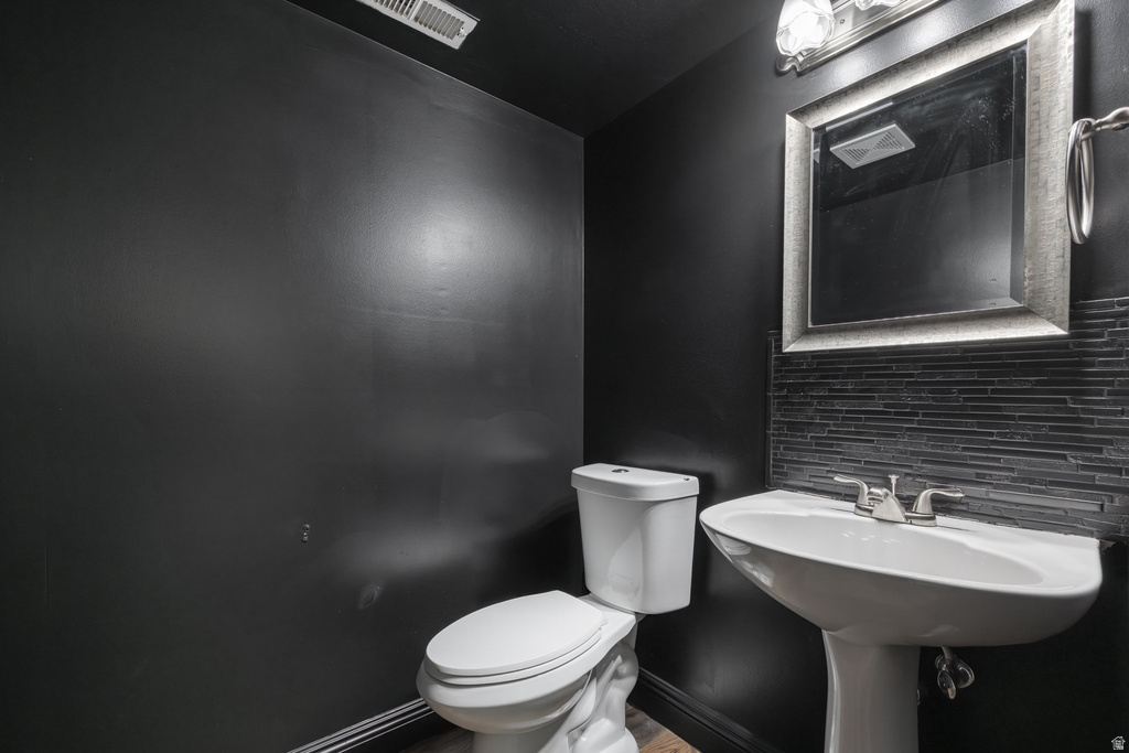 9413 S PURPLE LILAC LN Sandy, UT 84070