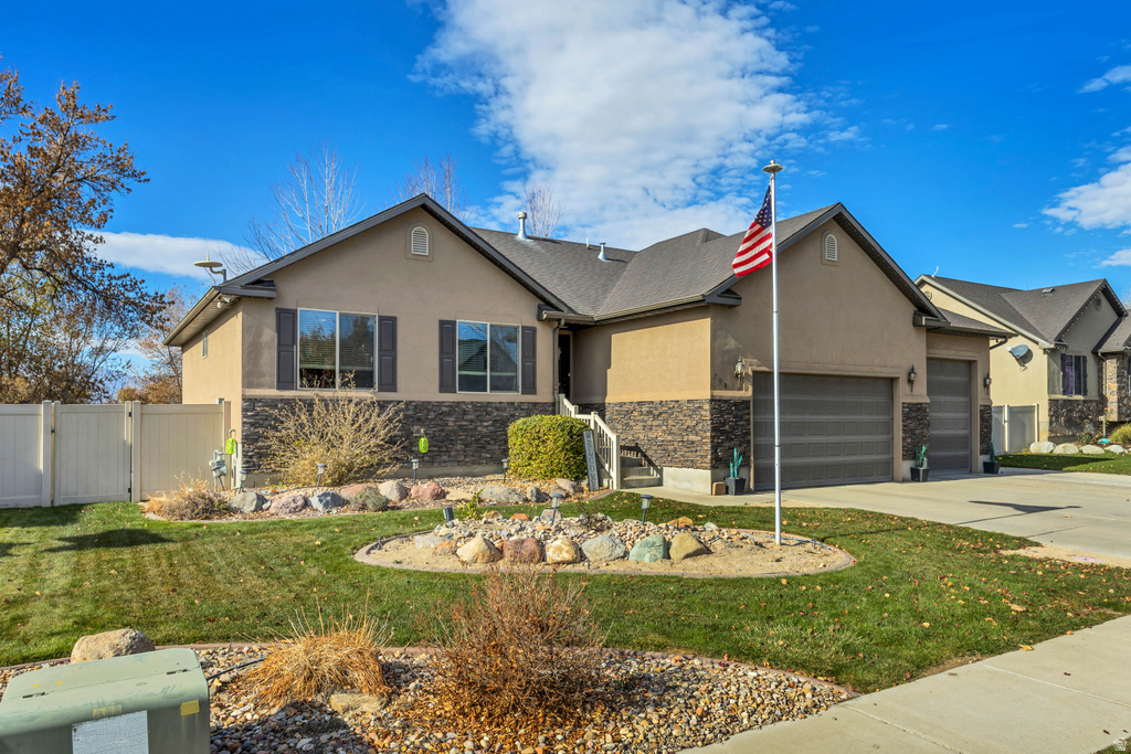 798 S 925 W Lehi, UT 84043