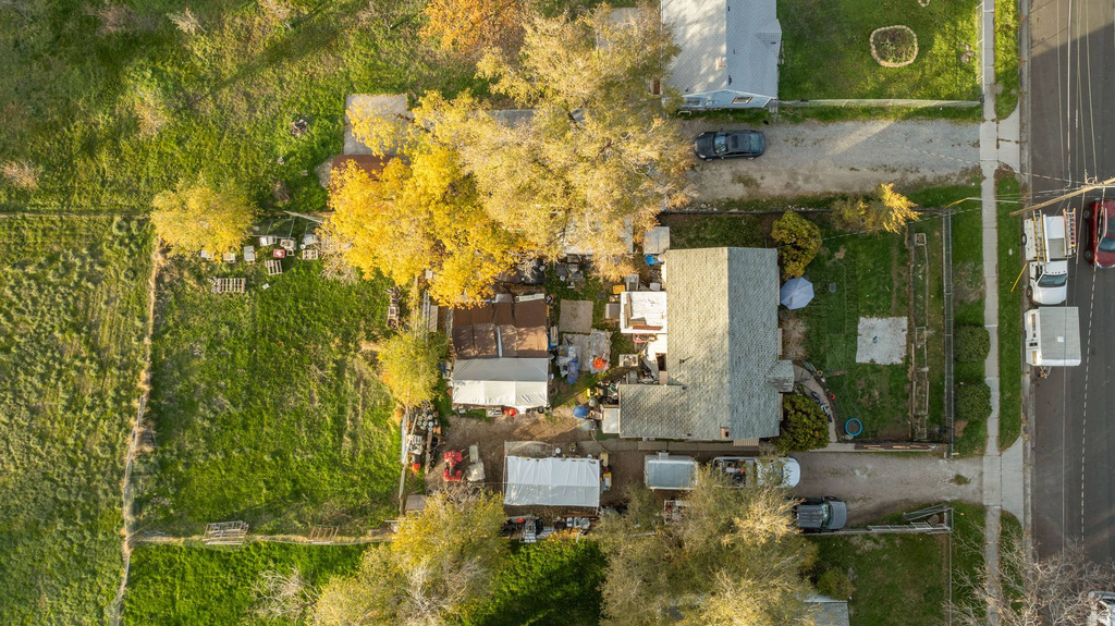 1102 S NAVAJO ST Salt Lake City, UT 84104