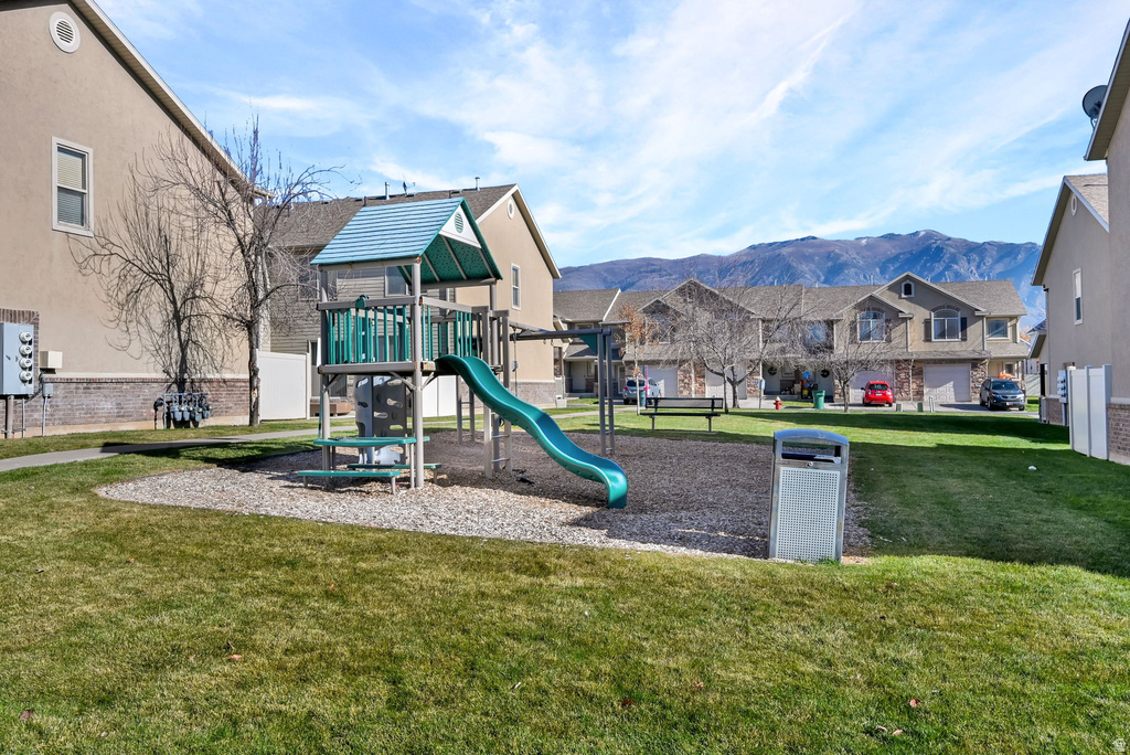 2053 EVANS COVE LOOP #39 Layton, UT 84041