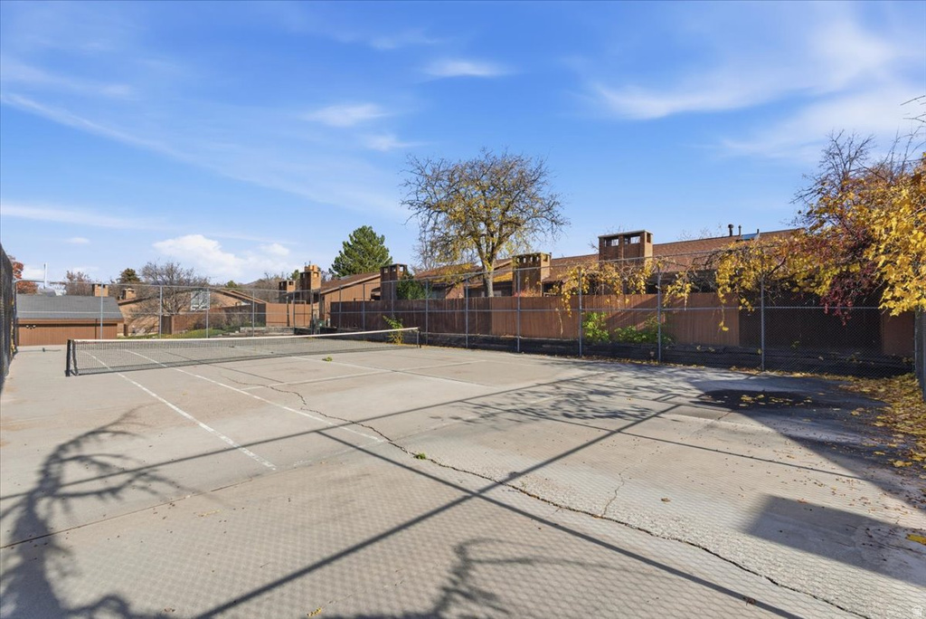 3373 S HONEYCUT RD #A Millcreek, UT 84106