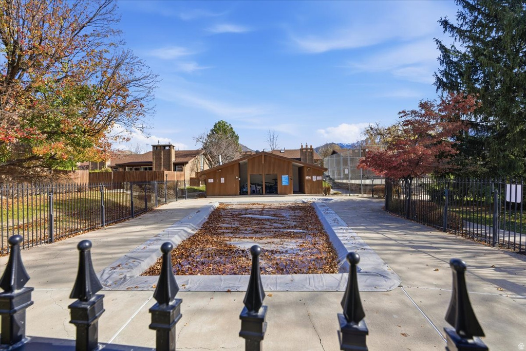 3373 S HONEYCUT RD #A Millcreek, UT 84106