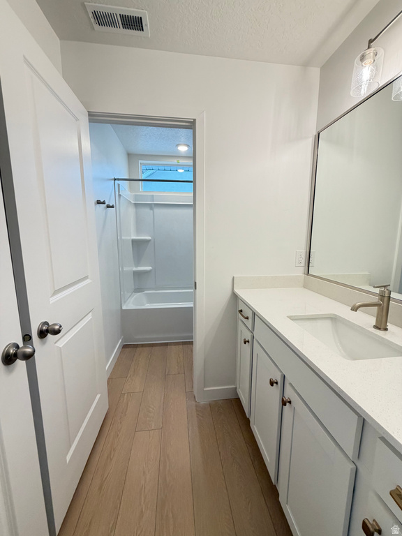 2982 KINGBIRD DR #620 Eagle Mountain, UT 84005