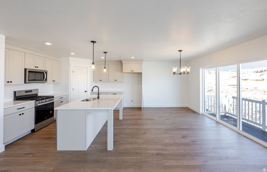 927 N BANNER DR #608 Saratoga Springs, UT 84045