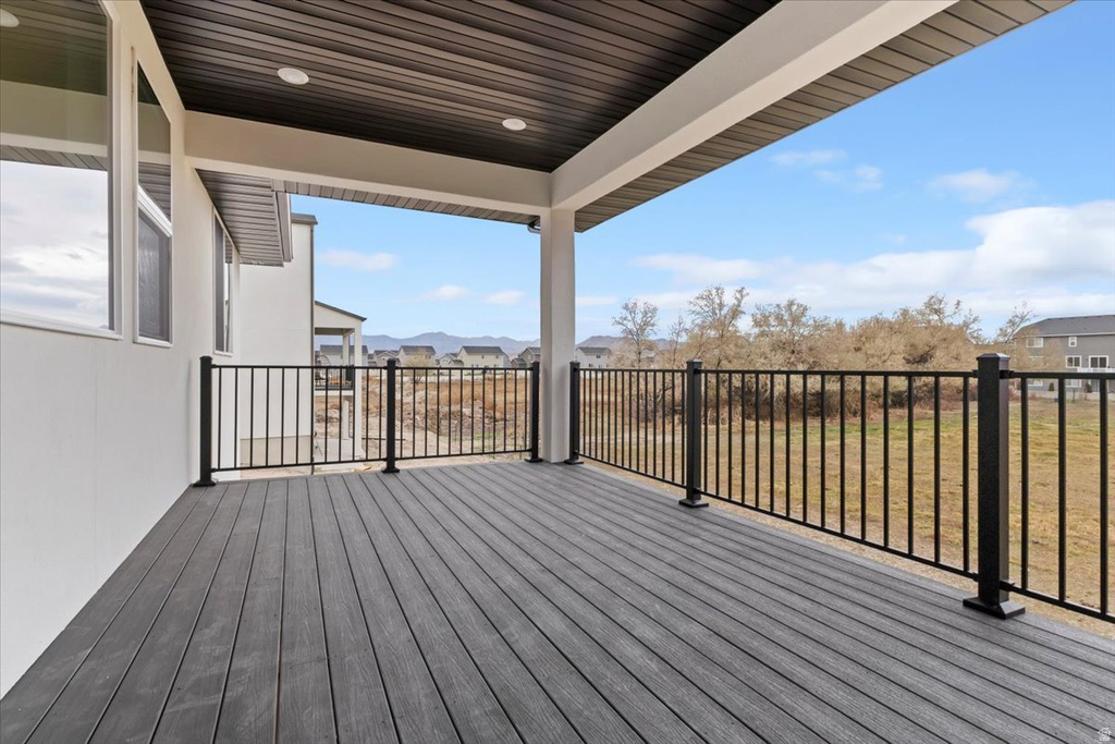 1526 E LIVI LN #9 Saratoga Springs, UT 84043