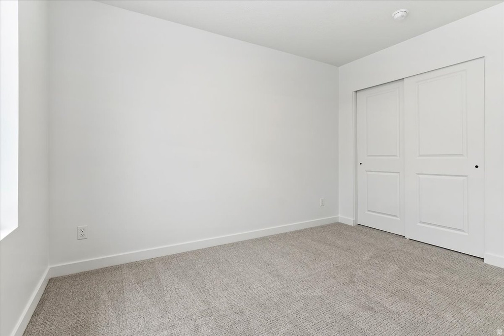 1526 E LIVI LN #9 Saratoga Springs, UT 84043