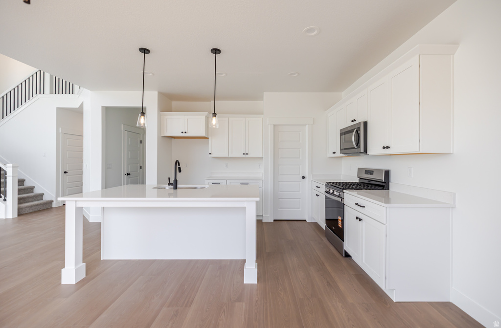 2719 N BLUE DAWN LN #2239 Saratoga Springs, UT 84045