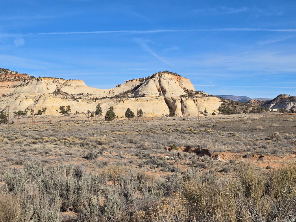 1049 N HIGHWAY 12 Boulder, UT 84716