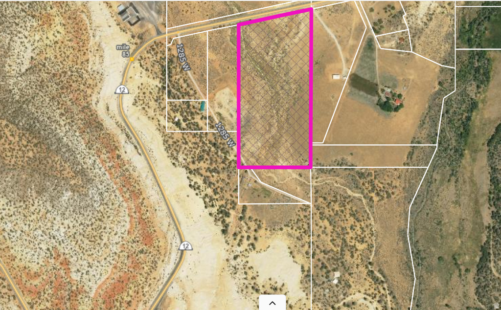 1049 N HIGHWAY 12 Boulder, UT 84716