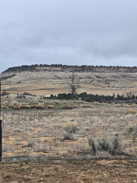 1049 N HIGHWAY 12 Boulder, UT 84716