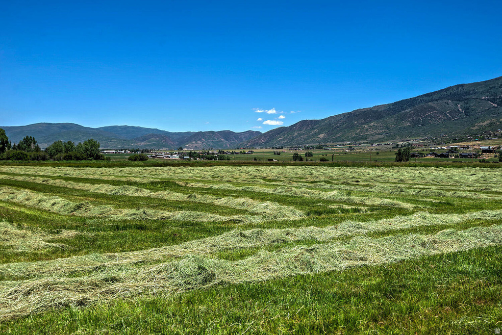 240 W SIMPSON LN Kamas, UT 84036
