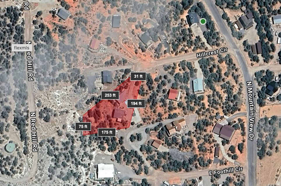 328 E HILLCREST CIR Central, UT 84722