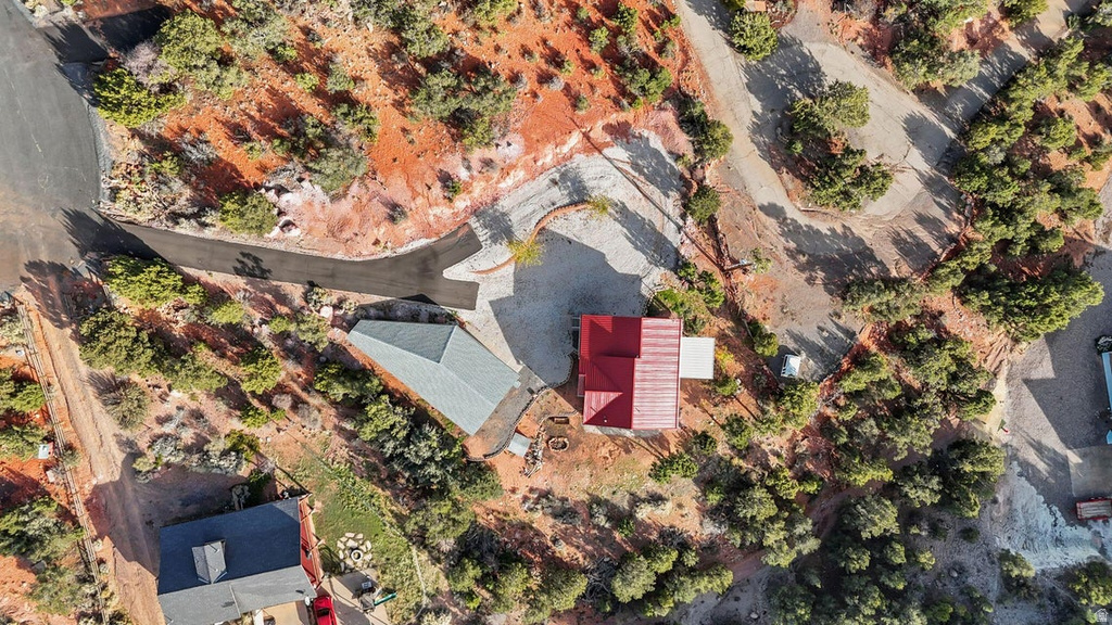 328 E HILLCREST CIR Central, UT 84722