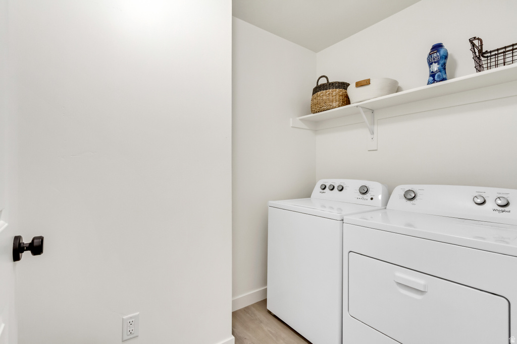 867 N 2125 W Layton, UT 84041