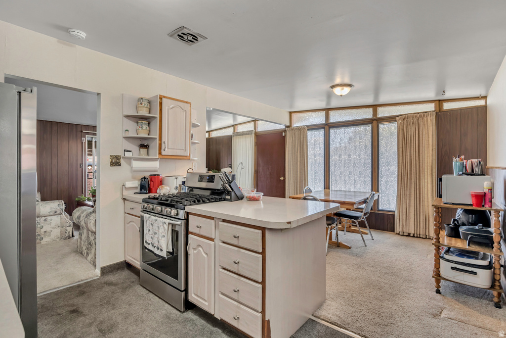 4222 S 2835 W West Valley City, UT 84119