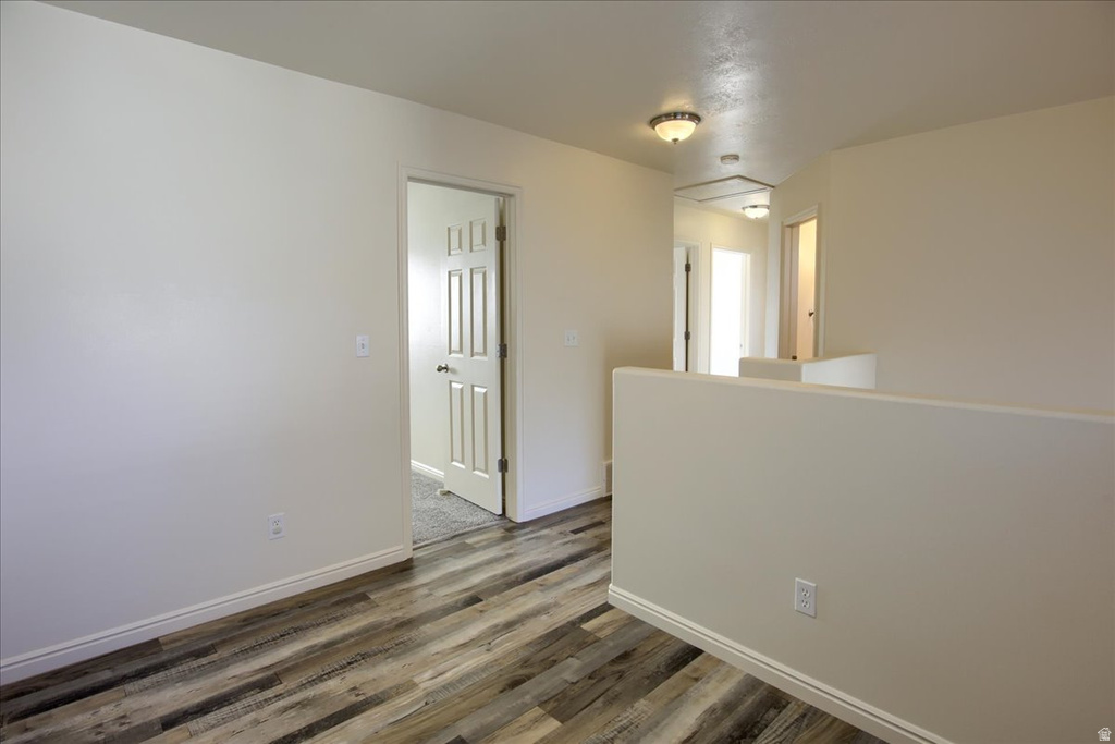 1581 WYNGATE PARK DR South Jordan, UT 84095