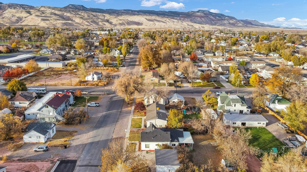 62 N 200 E Richfield, UT 84701