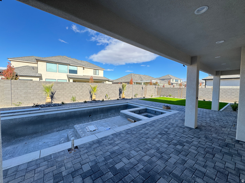 5338 W 2040 S Hurricane, UT 84737