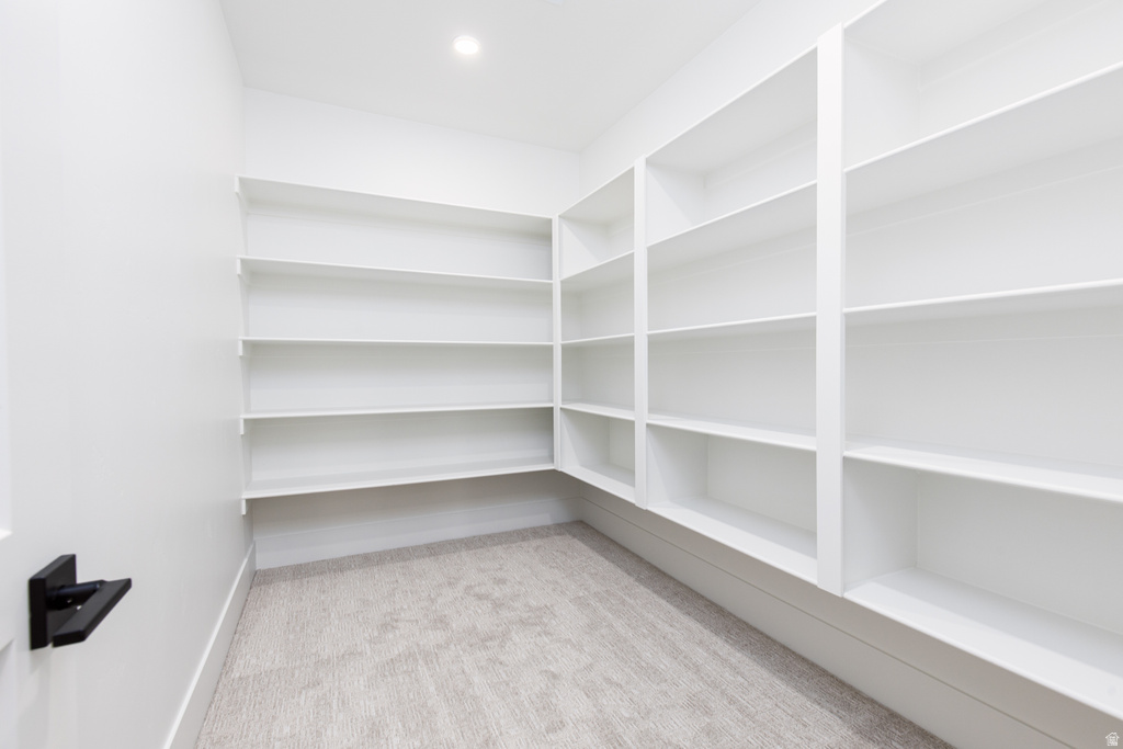 5338 W 2040 S Hurricane, UT 84737