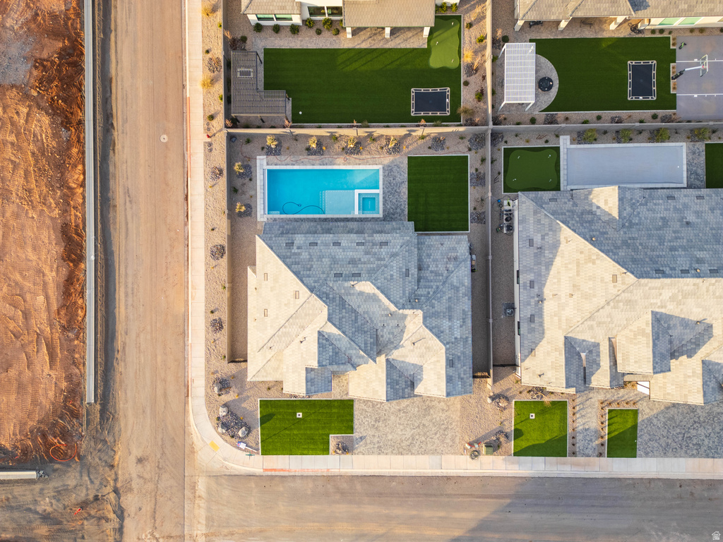 5338 W 2040 S Hurricane, UT 84737