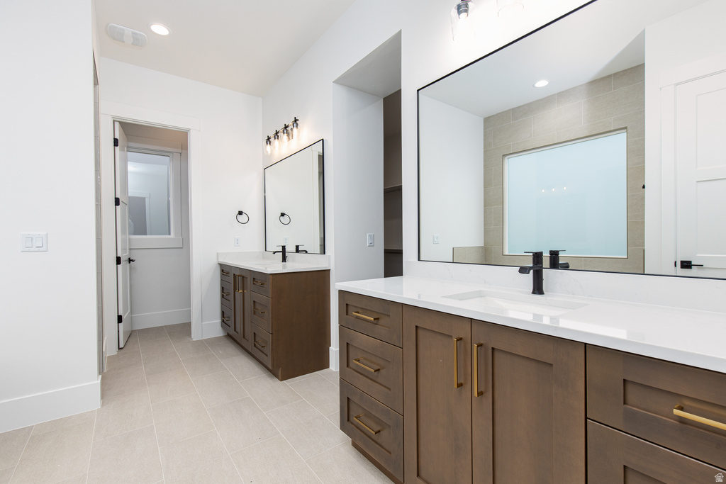 5338 W 2040 S Hurricane, UT 84737