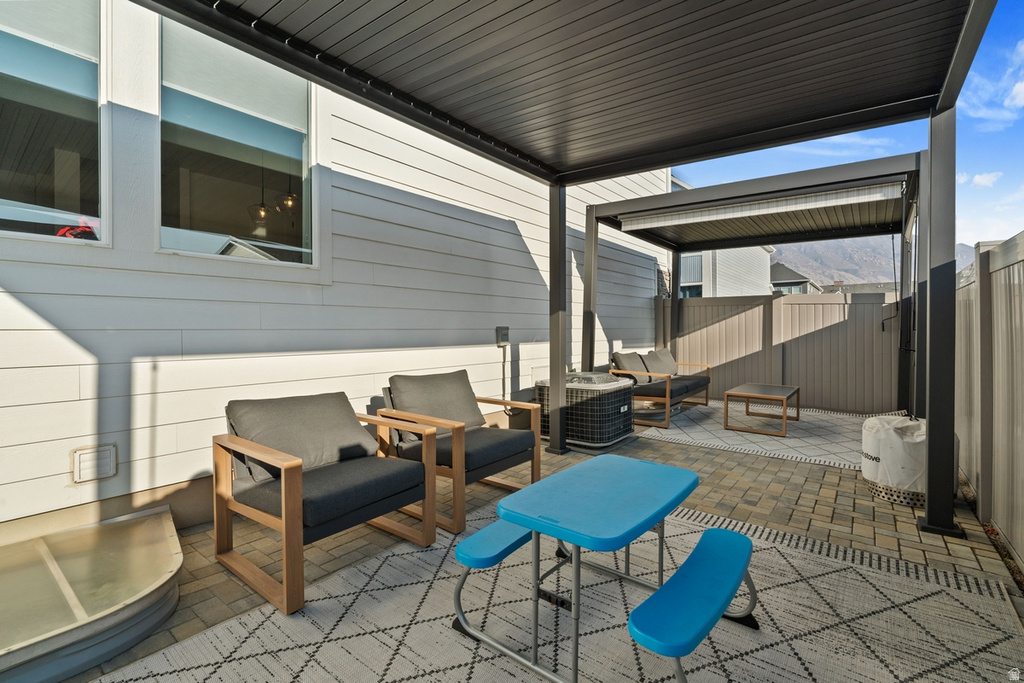 9748 N CALDWELL PL Highland, UT 84003