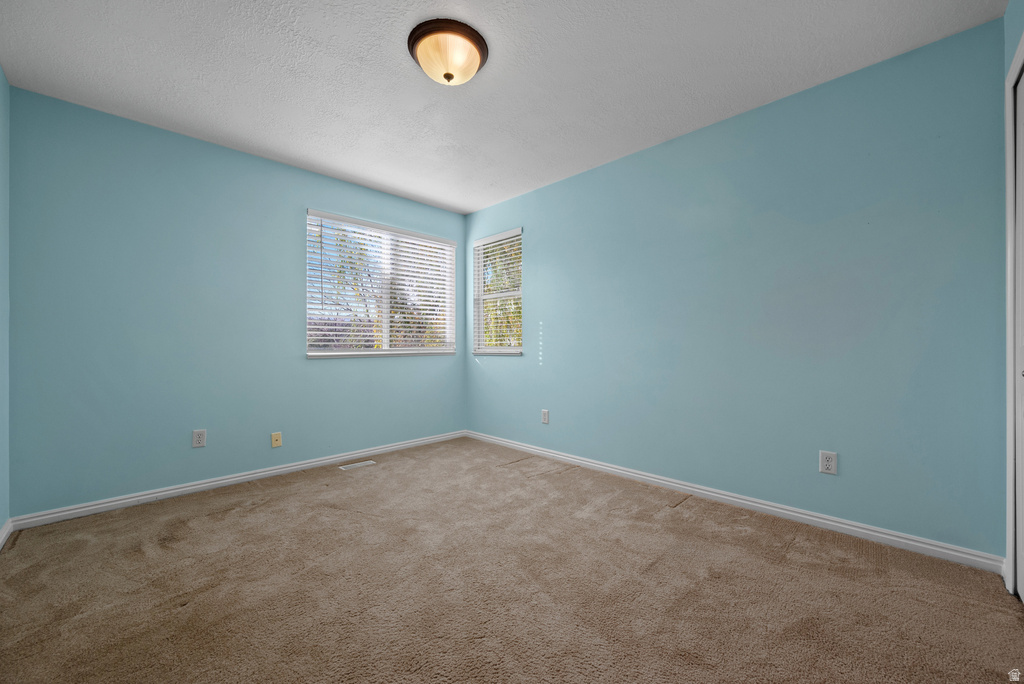 10376 S 3970 W South Jordan, UT 84095