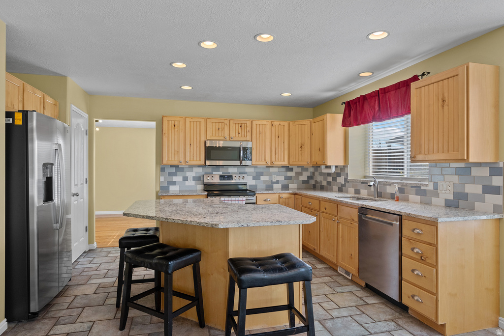 10376 S 3970 W South Jordan, UT 84095