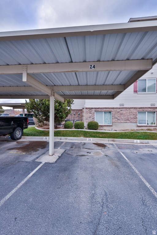 8212 N CEDAR SPRINGS RD #4 Eagle Mountain, UT 84005