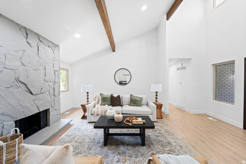 1644 E PEBBLE BEACH CIR Sandy, UT 84092