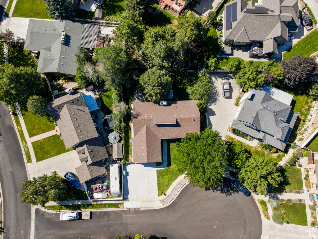 1644 E PEBBLE BEACH CIR Sandy, UT 84092