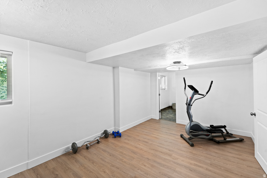 1644 E PEBBLE BEACH CIR Sandy, UT 84092