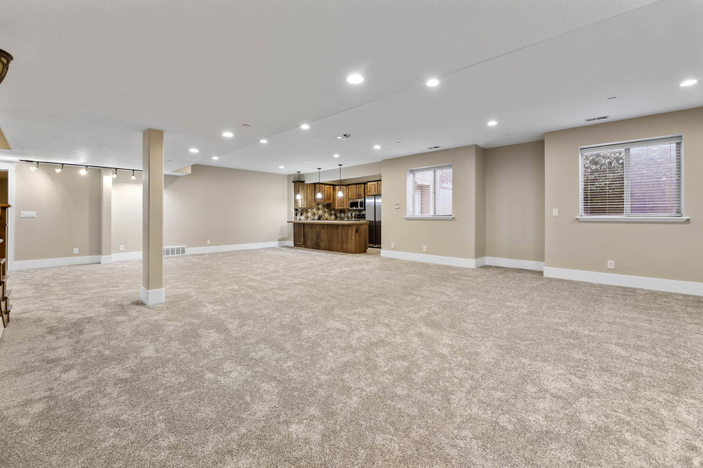 1753 W RYLIE ANN CIR South Jordan, UT 84095