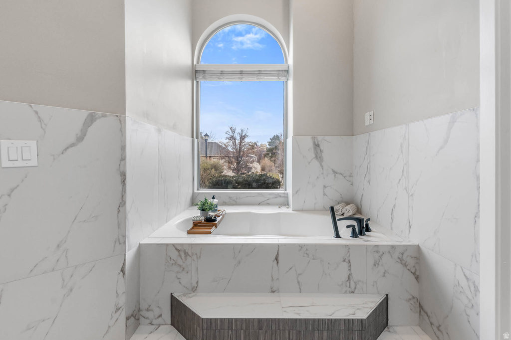 1753 W RYLIE ANN CIR South Jordan, UT 84095